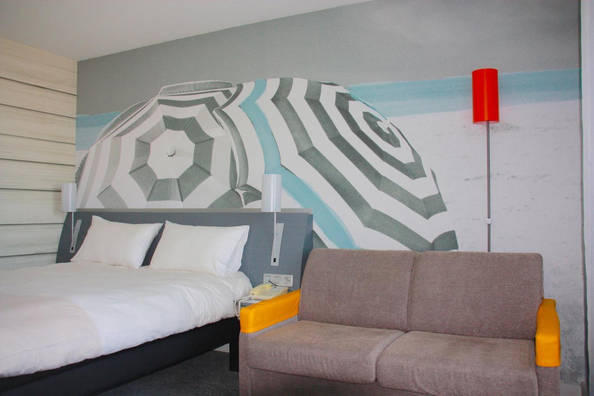 Ibis Styles Toulon La Seyne Sur Mer Buitenkant foto
