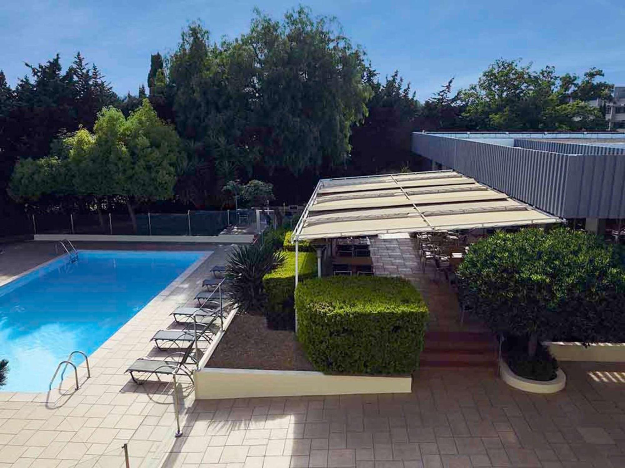Ibis Styles Toulon La Seyne Sur Mer Buitenkant foto