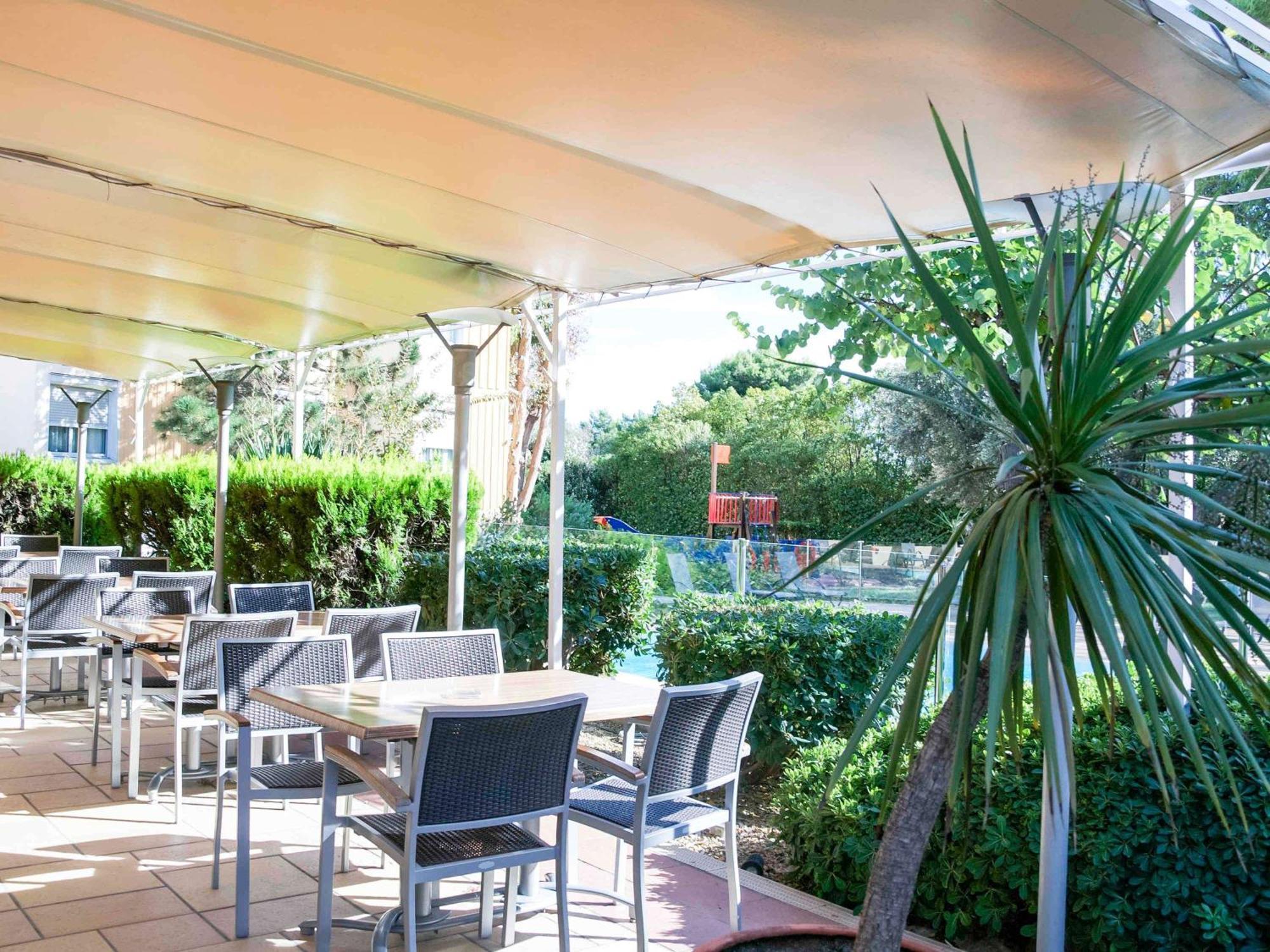 Ibis Styles Toulon La Seyne Sur Mer Buitenkant foto
